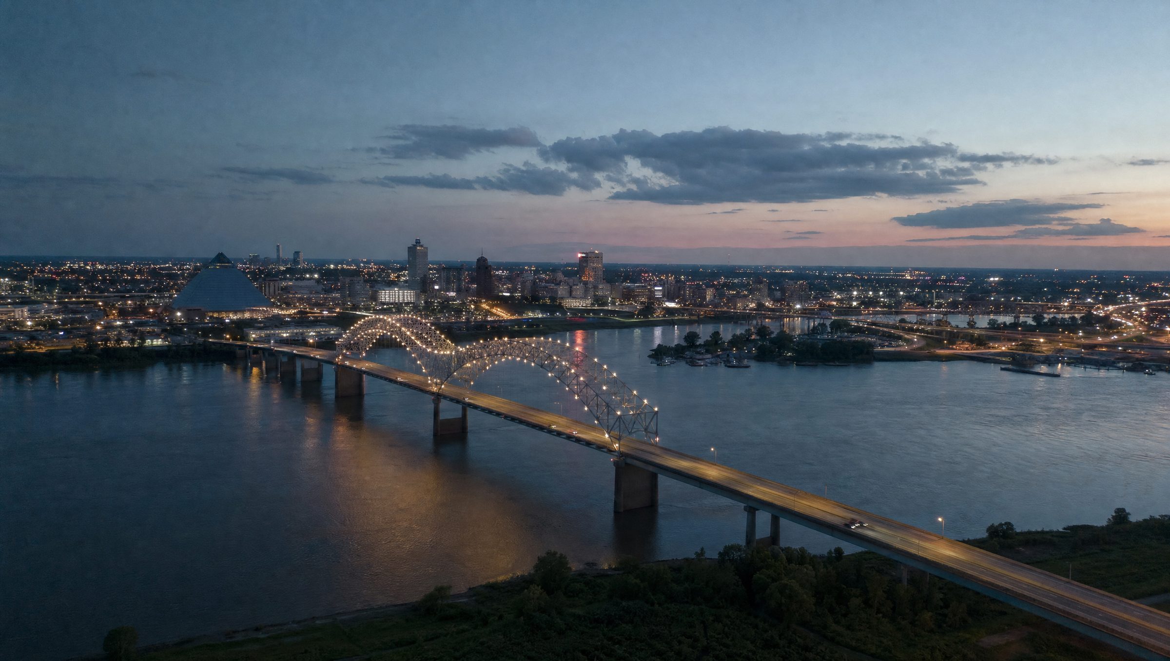 Memphis and the Mississippi River at dusk